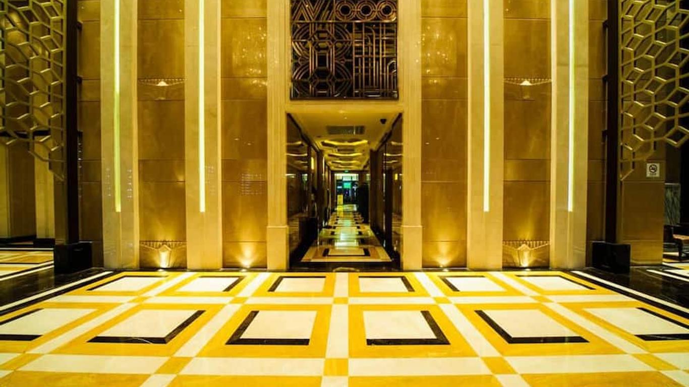 Paramount Gallery Hotel