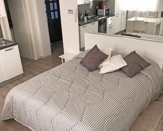 Appartamento Il Gelsomino - Castelleone - Habitación