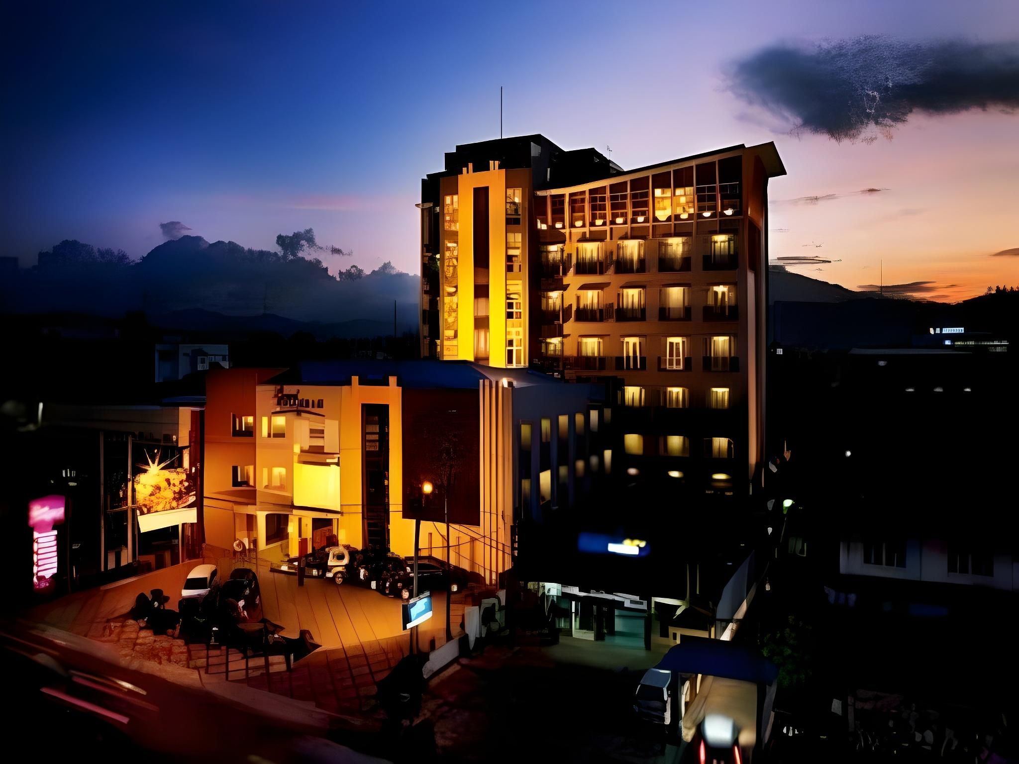 Hotel Grand Anugerah - Bandar Lampung - Building