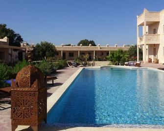 Artgana Lodge - Essaouira - Piscina