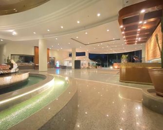 Loei Palace Hotel - Loei - Vestíbul