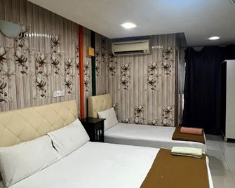 New Rawang Hotel - Rawang - Bedroom