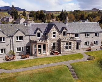 Beinn Bhracaigh - Pitlochry - Building