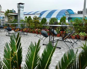 Kathmandu Eco Hotel - Kathmandu - Ban công