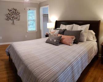 Cozy and Quiet Home-Clayton, Georgia - Clayton - Ložnice