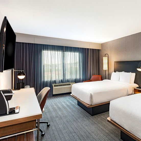Courtyard by Marriott Anaheim Resort/Convention Center image 1