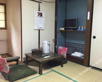 Morishige Ryokan - Sendai - Sala de estar