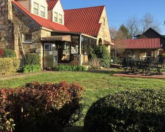 Phillips Historic Motel & Cottages - Robbinsville - Edificio
