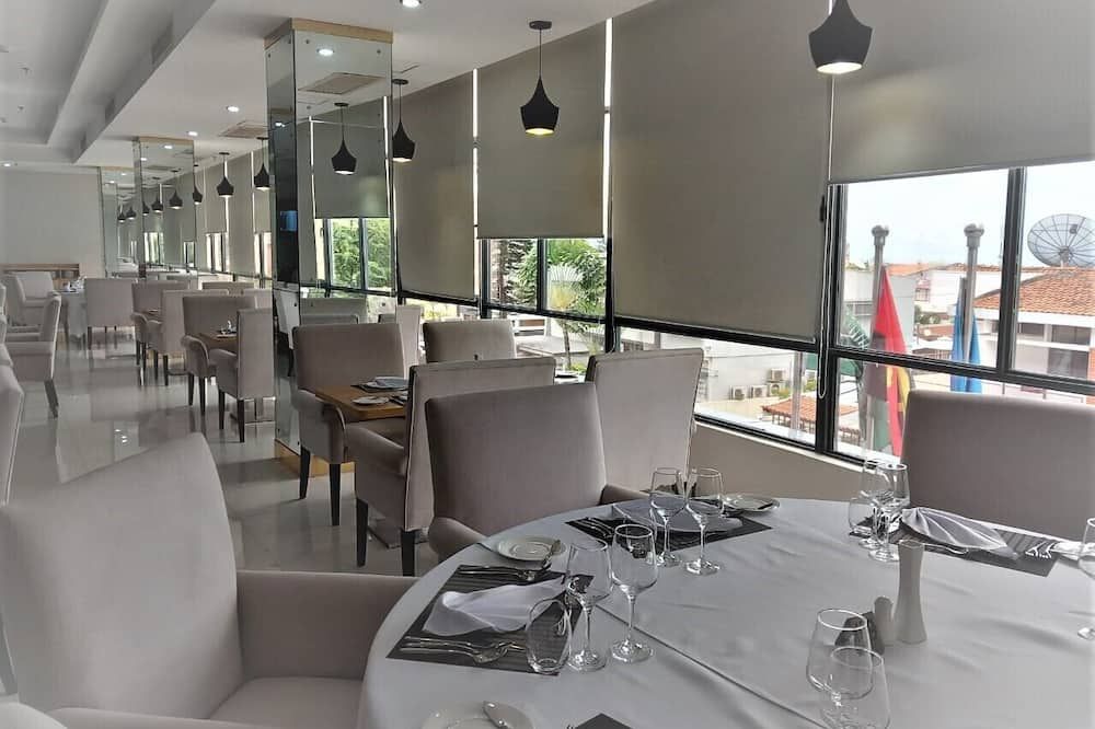 Hotel Express - לואנדה - מסעדה