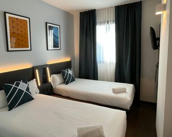 Flex Malaga City Center - Málaga - Habitación