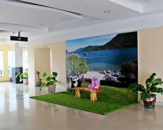 Khas Parapat - Parapat - Lobby