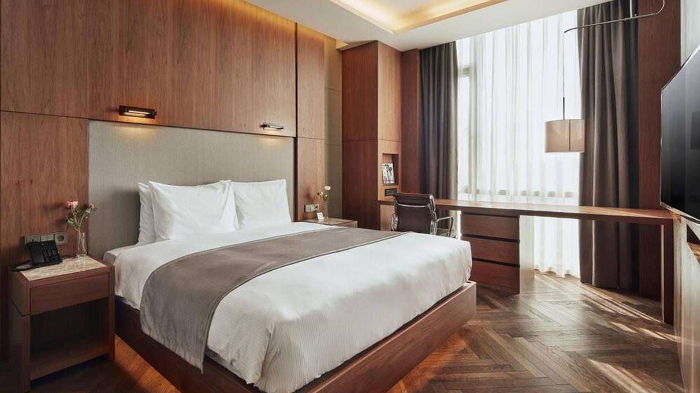 Ramada Encore by Wyndham Gimpo Han River Hotel