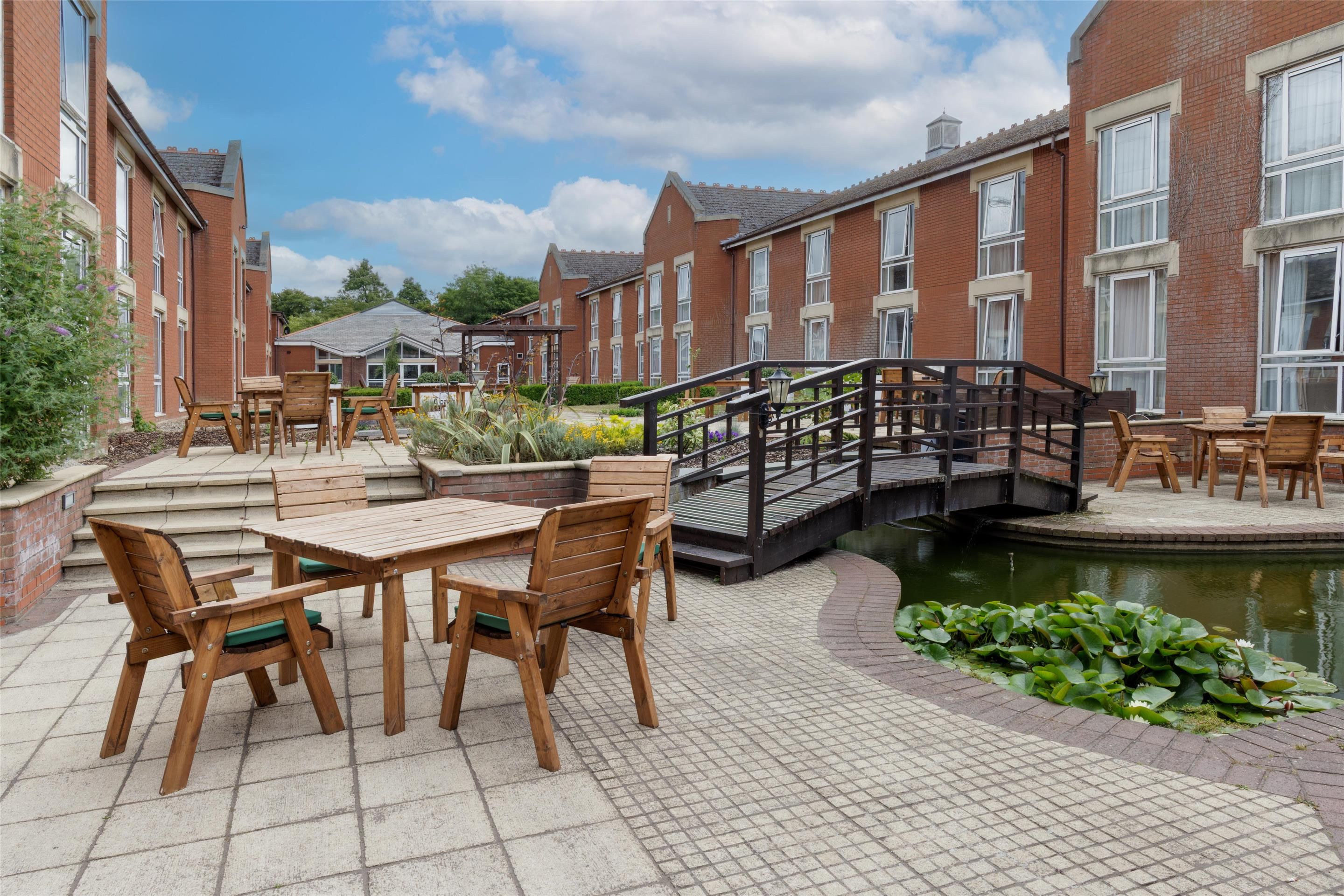 Hilton Leicester - לסטר - בניין