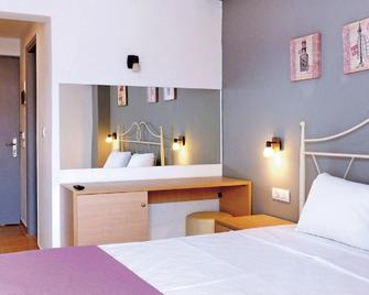 Island Resorts Maya (ex Valynakis) - Kardamena - Schlafzimmer