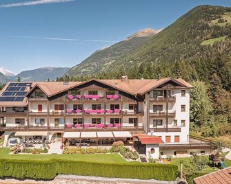 Aparthotel Panorama - Gais - Budova