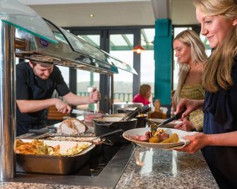 County Arms - Truro - Buffet