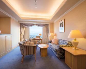 Grand Hotel New Oji - Tomakomai - Obývací pokoj