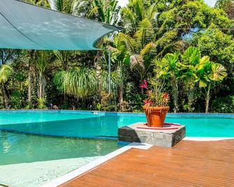 Oasis 8 Paradise at Palm Cove - Palm Cove - Piscina