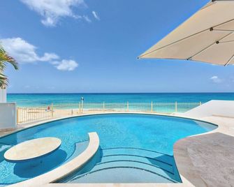 Please Inquire Before Booking – Luxury Villa - Dutch Cul de Sac - Piscina