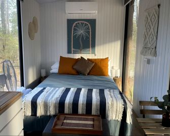Tranquil Tiny House Cabin with Firepit and Outdoor Living Space in New South Wales, Australia - Kempsey