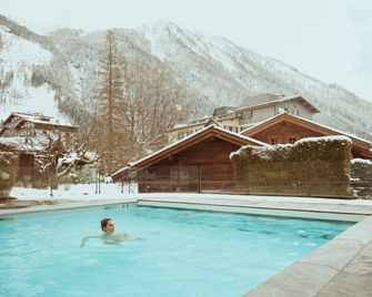 Le Hameau Albert 1er - Chamonix-Mont-Blanc - Havuz