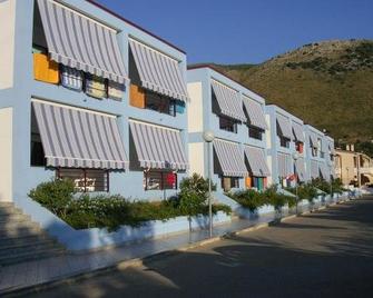 Residence Soleluna - Praia a Mare - Budova