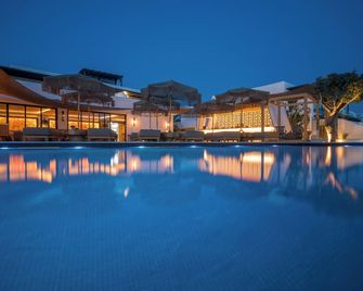 Asty Mykonos Hotel & Spa - World of One Hotel Group - Mykonos - Pool