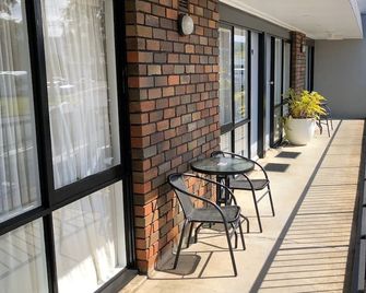 Matador Motor Inn - קופס הארבור - מרפסת