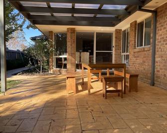 Bright House@gungahlin Town Center - Gungahlin - Patio
