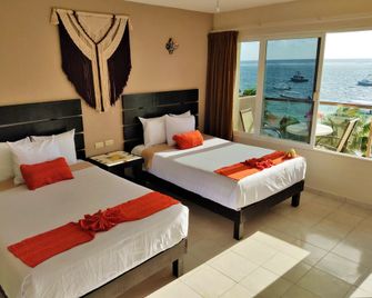 Hacienda Morelos Beachfront Hotel - Puerto Morelos - Schlafzimmer