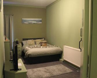 The Rosemary Stay - Hull - Bedroom