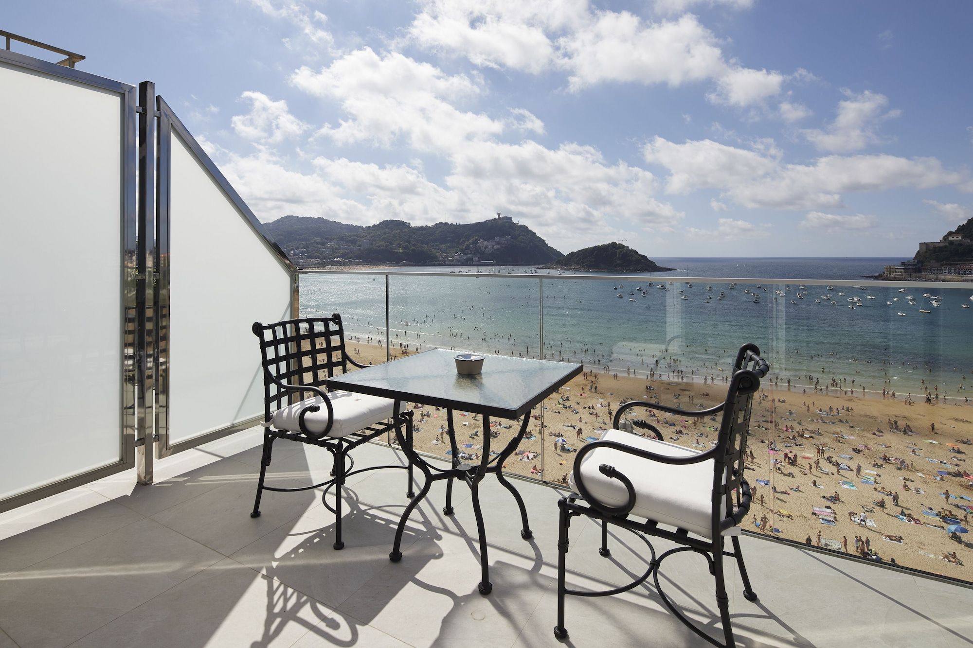 هوتل فيلا فافوريتا - سان سباستيان - شرفة