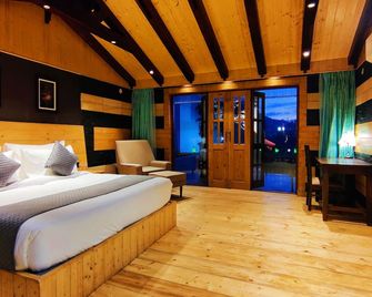 Oyo 9101 Shoghi Eco Valley - Šimla - Ložnice