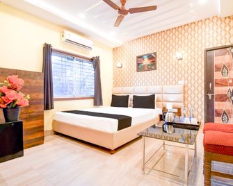 Hotel O The Wedding Rings - Dhanbād - Bedroom