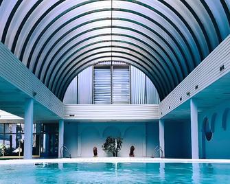TRH 帕萊索酒店 - 埃斯德波那 - 艾斯塔波 - 游泳池