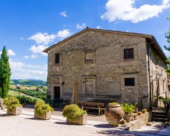 Agriturismo Casale dei Frontini - Todi - Edificio