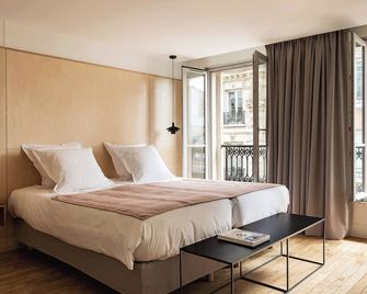 نيو هوتل أوبيرا - باريس - غرفة نوم