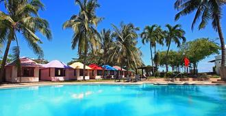 EGI Resort and Hotel - Lapu-Lapu City - Pool
