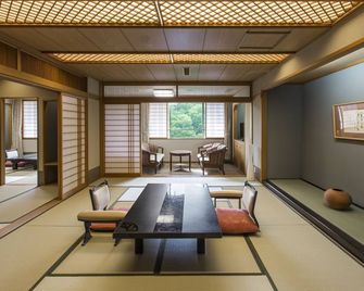 Midorinokaze Resort Kitayuzawa - Date - Dining room