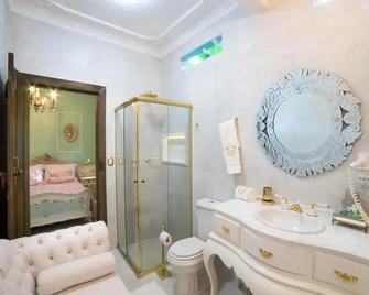 Casa Nostra Boutique Hotel - Paraty - Kylpyhuone