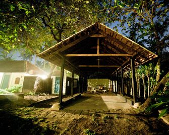 Kayal Island Retreat - Eramalloor - Recepción