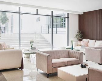 Fox Hotel Glenmarie Shah Alam - Shah Alam - Lounge