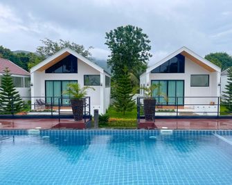 The Estretto Resort - Chiang Rai - Building