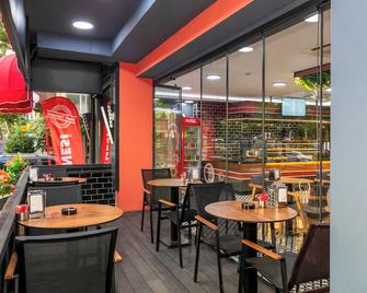 Dem Istanbul Airport Hotel - Istanbul - Restaurant
