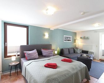 Appartementhaus Strandnähe - Warnemünde - Schlafzimmer
