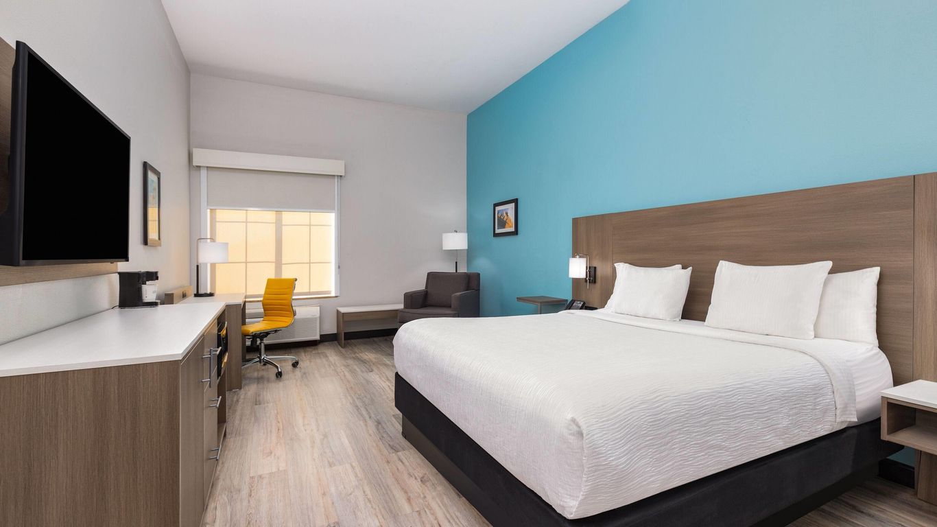 霍布斯拉昆塔套房酒店 - 霍布斯