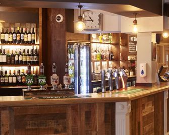 The Churchill - Swindon - Bar