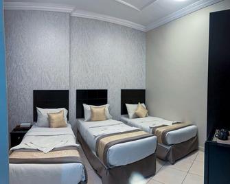 كنوز العمر - Mecca - Bedroom