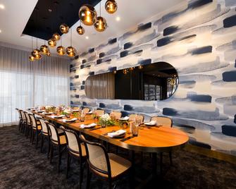 Rydges Auckland - Auckland - Restaurant