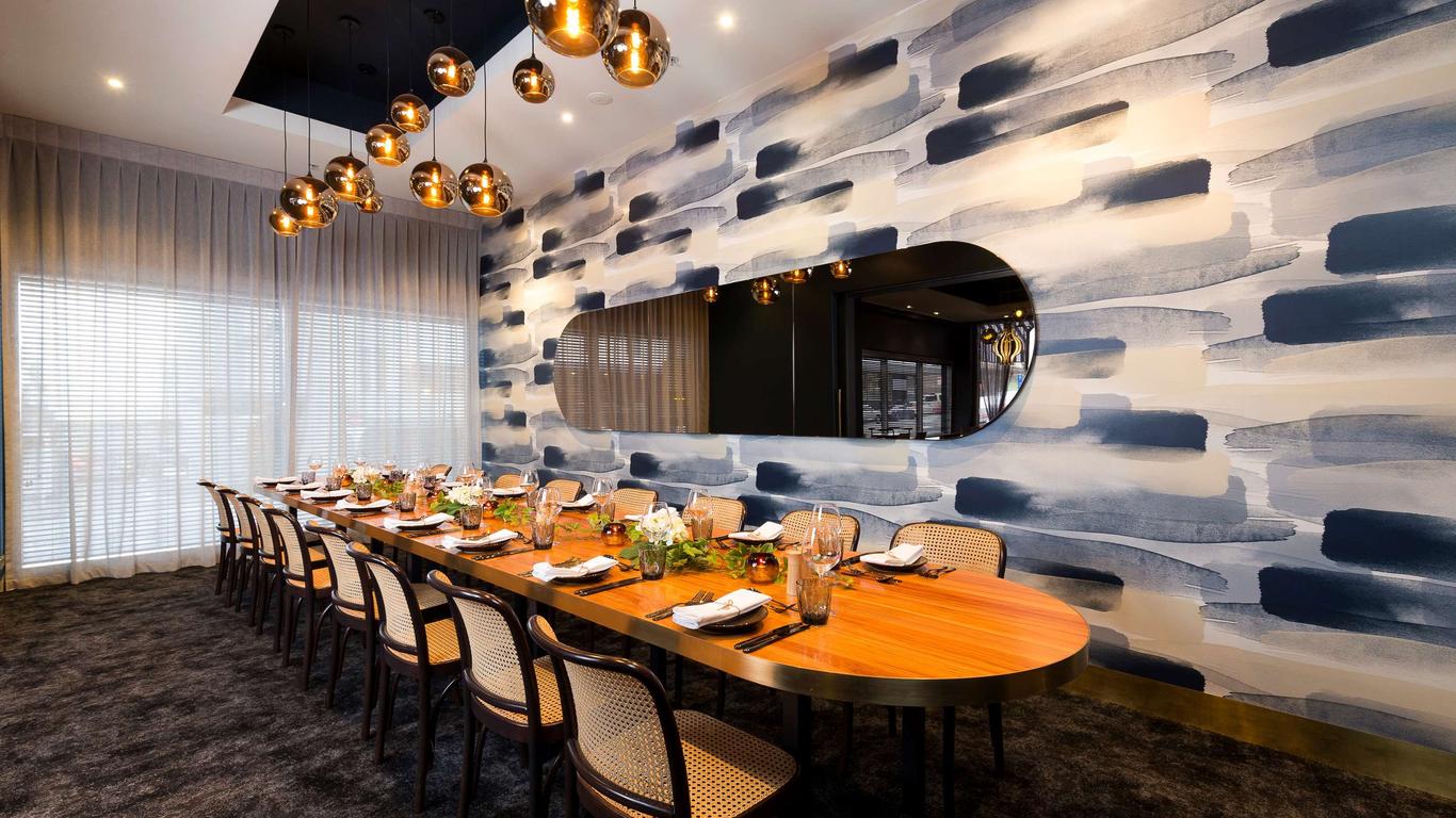 ريدجز أوكلاند